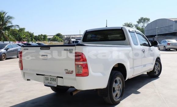 ซื้อ รถมือสอง Toyota Hiluxe VIGO ขาว รถยนต์ ใน %{เมือง} ใน กรุงเทพมหานคร ซื้อ รถมือสอง Toyota Hiluxe VIGO ขาว รถยนต์ ใน %{เมือง} ใน กรุงเทพมหานคร