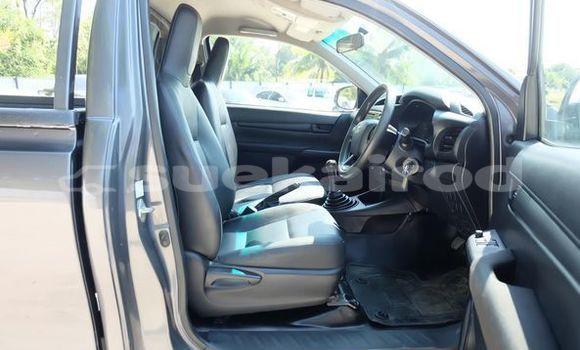 ซื้อ รถมือสอง Toyota Hiluxe Revo สีดำ รถยนต์ ใน %{เมือง} ใน กรุงเทพมหานคร ซื้อ รถมือสอง Toyota Hiluxe Revo สีดำ รถยนต์ ใน %{เมือง} ใน กรุงเทพมหานคร