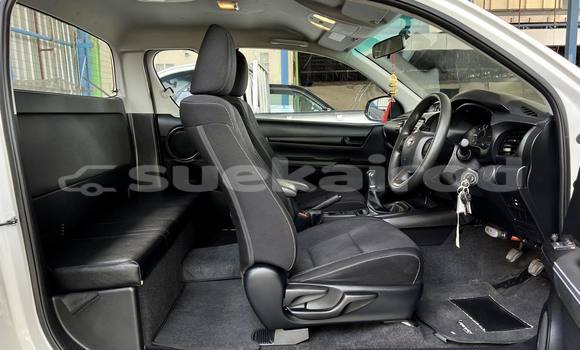 ซื้อ รถมือสอง Toyota Hiluxe Revo ขาว รถยนต์ ใน %{เมือง} ใน กรุงเทพมหานคร ซื้อ รถมือสอง Toyota Hiluxe Revo ขาว รถยนต์ ใน %{เมือง} ใน กรุงเทพมหานคร