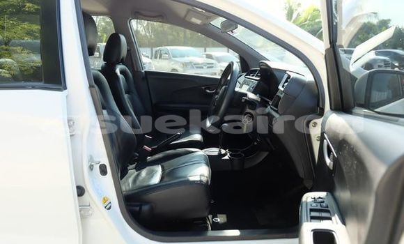 Buy Used Honda BR-V White Car in Bangkok in Bangkok Buy Used Honda BR-V White Car in Bangkok in Bangkok