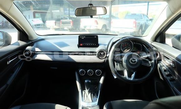 ซื้อ รถมือสอง Mazda Mazda 2 สีดำ รถยนต์ ใน %{เมือง} ใน กรุงเทพมหานคร ซื้อ รถมือสอง Mazda Mazda 2 สีดำ รถยนต์ ใน %{เมือง} ใน กรุงเทพมหานคร