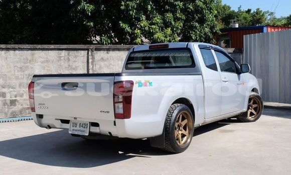 ซื้อ รถมือสอง Isuzu D-Max เงิน รถยนต์ ใน %{เมือง} ใน กรุงเทพมหานคร ซื้อ รถมือสอง Isuzu D-Max เงิน รถยนต์ ใน %{เมือง} ใน กรุงเทพมหานคร