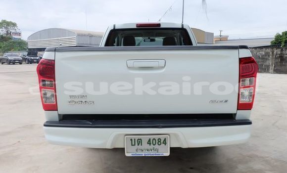 ซื้อ รถมือสอง Isuzu D-Max ขาว รถยนต์ ใน %{เมือง} ใน กรุงเทพมหานคร ซื้อ รถมือสอง Isuzu D-Max ขาว รถยนต์ ใน %{เมือง} ใน กรุงเทพมหานคร