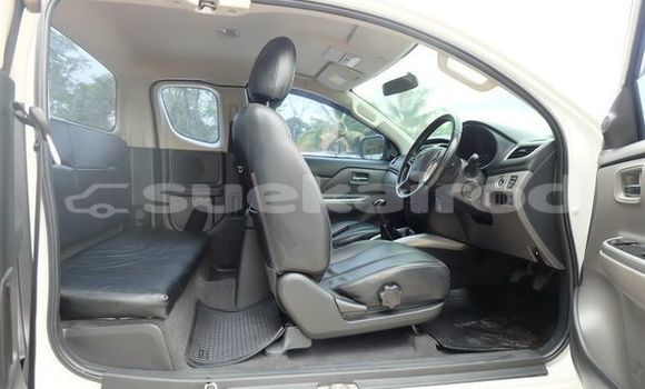 Buy Used Mitsubishi Triton White Car in Bangkok in Bangkok Buy Used Mitsubishi Triton White Car in Bangkok in Bangkok