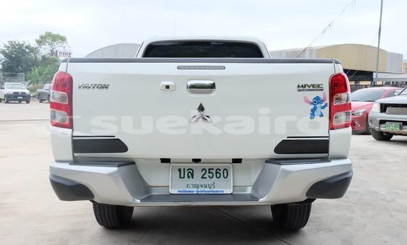 Buy Used Mitsubishi Triton White Car in Bangkok in Bangkok Buy Used Mitsubishi Triton White Car in Bangkok in Bangkok