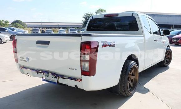 ซื้อ รถมือสอง Isuzu D-Max ขาว รถยนต์ ใน %{เมือง} ใน กรุงเทพมหานคร ซื้อ รถมือสอง Isuzu D-Max ขาว รถยนต์ ใน %{เมือง} ใน กรุงเทพมหานคร