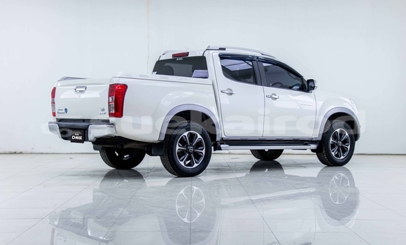 ซื้อ รถมือสอง Isuzu D-Max ขาว รถยนต์ ใน %{เมือง} ใน กรุงเทพมหานคร ซื้อ รถมือสอง Isuzu D-Max ขาว รถยนต์ ใน %{เมือง} ใน กรุงเทพมหานคร