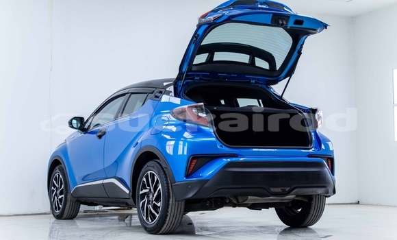 Buy Used Toyota C-HR Blue Car in Bangkok in Bangkok Buy Used Toyota C-HR Blue Car in Bangkok in Bangkok