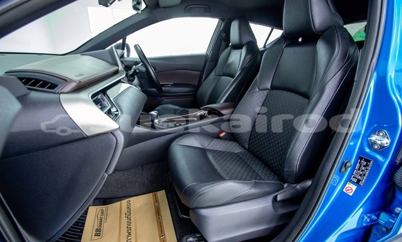 Buy Used Toyota C-HR Blue Car in Bangkok in Bangkok Buy Used Toyota C-HR Blue Car in Bangkok in Bangkok