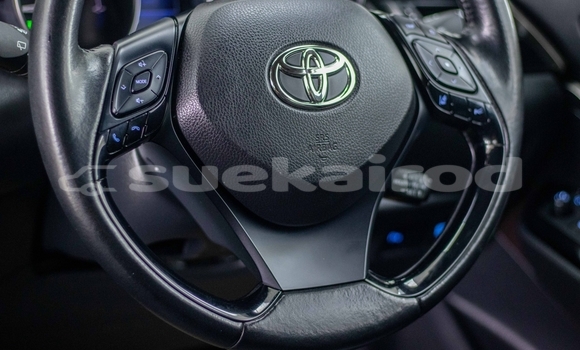 Buy Used Toyota C-HR Blue Car in Bangkok in Bangkok Buy Used Toyota C-HR Blue Car in Bangkok in Bangkok
