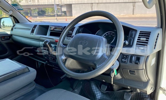 ซื้อ รถมือสอง Toyota Commuter ขาว รถยนต์ ใน %{เมือง} ใน กรุงเทพมหานคร ซื้อ รถมือสอง Toyota Commuter ขาว รถยนต์ ใน %{เมือง} ใน กรุงเทพมหานคร