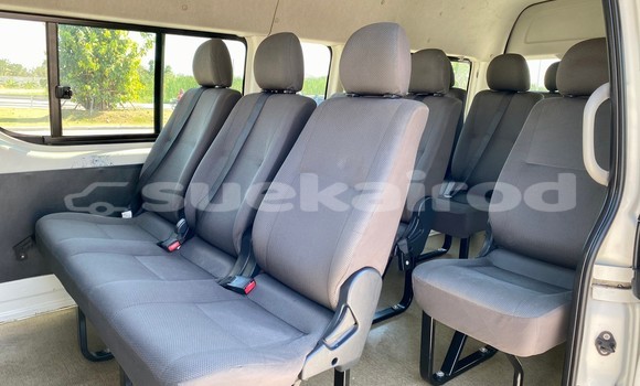 ซื้อ รถมือสอง Toyota Commuter ขาว รถยนต์ ใน %{เมือง} ใน กรุงเทพมหานคร ซื้อ รถมือสอง Toyota Commuter ขาว รถยนต์ ใน %{เมือง} ใน กรุงเทพมหานคร
