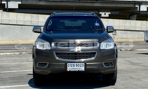 Buy Used Chevrolet TrailBlazer Brown Car in Bangkok in Bangkok Buy Used Chevrolet TrailBlazer Brown Car in Bangkok in Bangkok