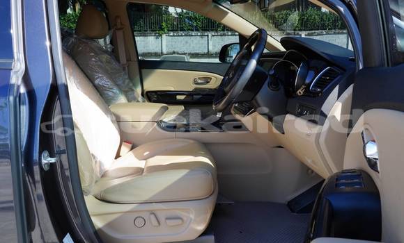 ซื้อ รถมือสอง Kia Carnival สีดำ รถยนต์ ใน %{เมือง} ใน กรุงเทพมหานคร ซื้อ รถมือสอง Kia Carnival สีดำ รถยนต์ ใน %{เมือง} ใน กรุงเทพมหานคร