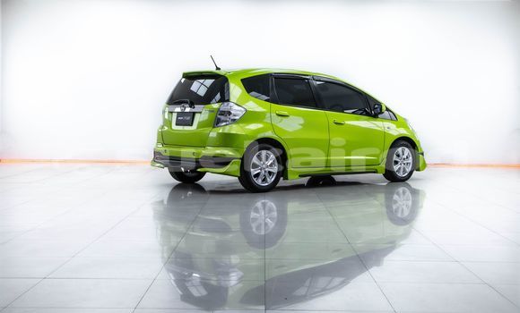 Buy Used Honda Jazz Green Car in Bangkok in Bangkok Buy Used Honda Jazz Green Car in Bangkok in Bangkok