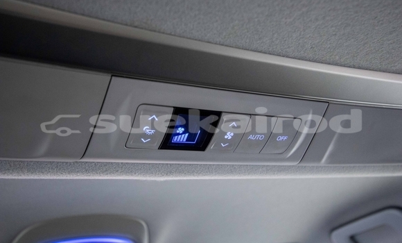 Buy Used Toyota Innova White Car in Bangkok in Bangkok Buy Used Toyota Innova White Car in Bangkok in Bangkok