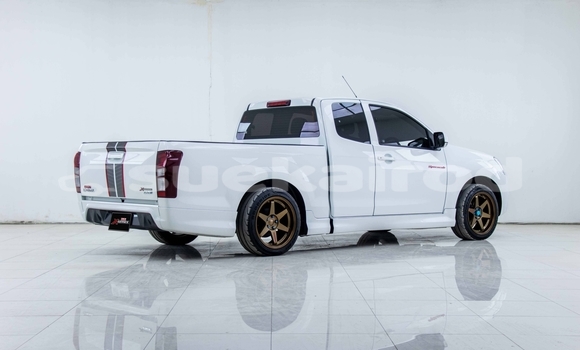 ซื้อ รถมือสอง Isuzu D-Max ขาว รถยนต์ ใน %{เมือง} ใน กรุงเทพมหานคร ซื้อ รถมือสอง Isuzu D-Max ขาว รถยนต์ ใน %{เมือง} ใน กรุงเทพมหานคร