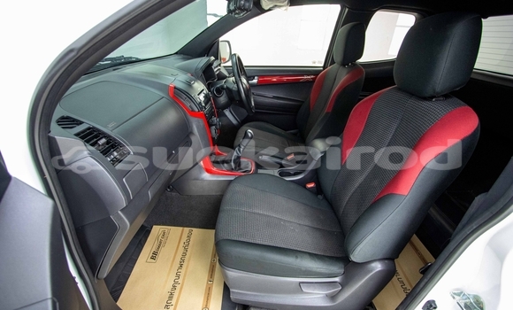 ซื้อ รถมือสอง Isuzu D-Max ขาว รถยนต์ ใน %{เมือง} ใน กรุงเทพมหานคร ซื้อ รถมือสอง Isuzu D-Max ขาว รถยนต์ ใน %{เมือง} ใน กรุงเทพมหานคร