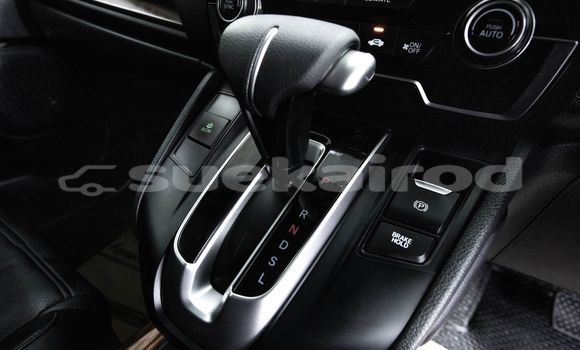 Buy Used Honda CR-V White Car in Bangkok in Bangkok Buy Used Honda CR-V White Car in Bangkok in Bangkok