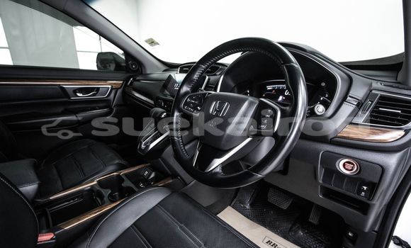 Buy Used Honda CR-V White Car in Bangkok in Bangkok Buy Used Honda CR-V White Car in Bangkok in Bangkok