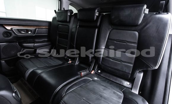 Buy Used Honda CR-V White Car in Bangkok in Bangkok Buy Used Honda CR-V White Car in Bangkok in Bangkok