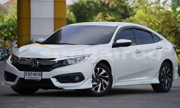 Buy Used Honda Civic White Car in Bangkok in Bangkok