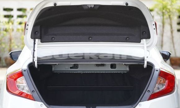 Buy Used Honda Civic White Car in Bangkok in Bangkok Buy Used Honda Civic White Car in Bangkok in Bangkok