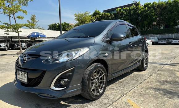 ซื้อ รถมือสอง Mazda 2 อื่น ๆ รถยนต์ ใน %{เมือง} ใน กรุงเทพมหานคร