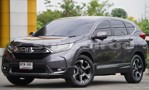 Buy Used Honda CR-V Black Car in Bangkok in Bangkok