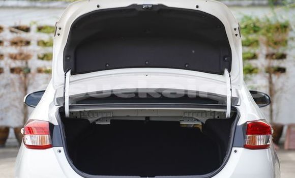 Buy Used Toyota Yaris White Car in Bangkok in Bangkok Buy Used Toyota Yaris White Car in Bangkok in Bangkok