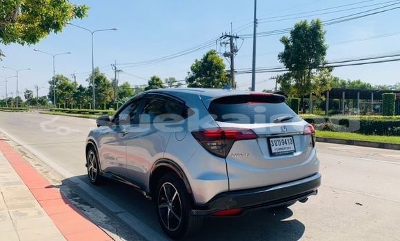 ซื้อ รถมือสอง Honda HR-V อื่น ๆ รถยนต์ ใน %{เมือง} ใน กรุงเทพมหานคร ซื้อ รถมือสอง Honda HR-V อื่น ๆ รถยนต์ ใน %{เมือง} ใน กรุงเทพมหานคร