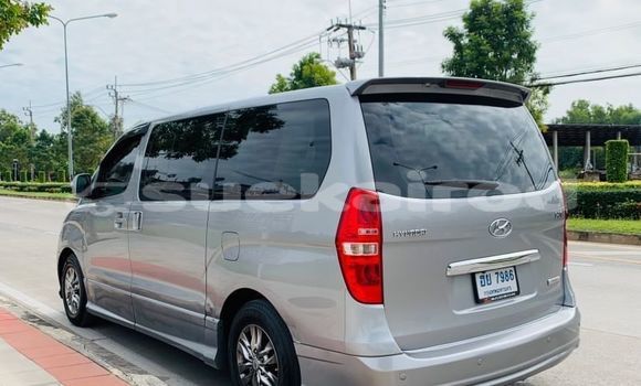 Buy Used Hyundai H1 Other Car in Bangkok in Bangkok Buy Used Hyundai H1 Other Car in Bangkok in Bangkok