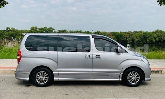 Buy Used Hyundai H1 Other Car in Bangkok in Bangkok Buy Used Hyundai H1 Other Car in Bangkok in Bangkok