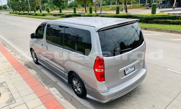 Buy Used Hyundai H1 Other Car in Bangkok in Bangkok Buy Used Hyundai H1 Other Car in Bangkok in Bangkok