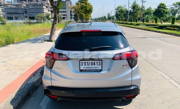 ซื้อ รถมือสอง Honda HR-V อื่น ๆ รถยนต์ ใน %{เมือง} ใน กรุงเทพมหานคร ซื้อ รถมือสอง Honda HR-V อื่น ๆ รถยนต์ ใน %{เมือง} ใน กรุงเทพมหานคร