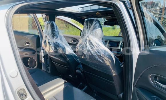 ซื้อ รถมือสอง Honda HR-V อื่น ๆ รถยนต์ ใน %{เมือง} ใน กรุงเทพมหานคร ซื้อ รถมือสอง Honda HR-V อื่น ๆ รถยนต์ ใน %{เมือง} ใน กรุงเทพมหานคร