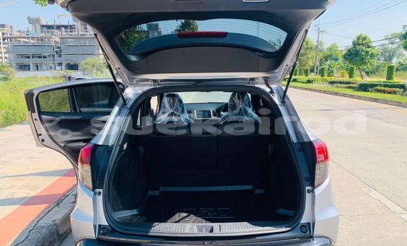 ซื้อ รถมือสอง Honda HR-V อื่น ๆ รถยนต์ ใน %{เมือง} ใน กรุงเทพมหานคร ซื้อ รถมือสอง Honda HR-V อื่น ๆ รถยนต์ ใน %{เมือง} ใน กรุงเทพมหานคร