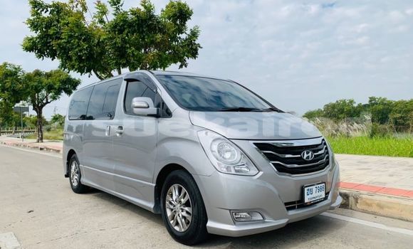 ซื้อ รถมือสอง Hyundai H1 อื่น ๆ รถยนต์ ใน %{เมือง} ใน กรุงเทพมหานคร ซื้อ รถมือสอง Hyundai H1 อื่น ๆ รถยนต์ ใน %{เมือง} ใน กรุงเทพมหานคร