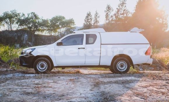 Buy Used Toyota Hiluxe Revo White Car in Bangkok in Bangkok Buy Used Toyota Hiluxe Revo White Car in Bangkok in Bangkok