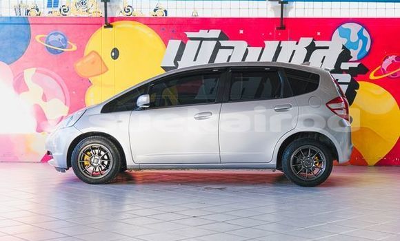 Buy Used Honda Jazz Silver Car in Bangkok in Bangkok Buy Used Honda Jazz Silver Car in Bangkok in Bangkok