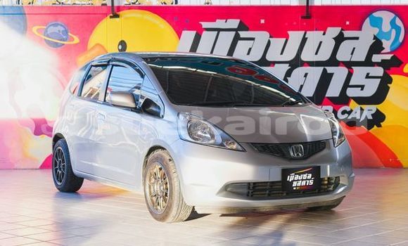 Buy Used Honda Jazz Silver Car in Bangkok in Bangkok Buy Used Honda Jazz Silver Car in Bangkok in Bangkok