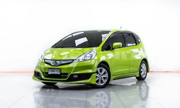 Buy Used Honda Jazz Green Car in Bangkok in Bangkok