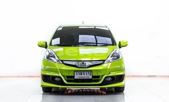 Buy Used Honda Jazz Green Car in Bangkok in Bangkok Buy Used Honda Jazz Green Car in Bangkok in Bangkok