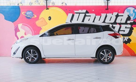 ซื้อ รถมือสอง Toyota Yaris Ativ ขาว รถยนต์ ใน %{เมือง} ใน กรุงเทพมหานคร ซื้อ รถมือสอง Toyota Yaris Ativ ขาว รถยนต์ ใน %{เมือง} ใน กรุงเทพมหานคร