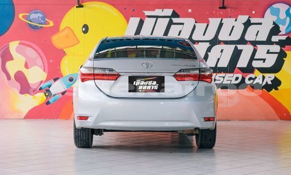 ซื้อ รถมือสอง Toyota Altis เงิน รถยนต์ ใน %{เมือง} ใน กรุงเทพมหานคร ซื้อ รถมือสอง Toyota Altis เงิน รถยนต์ ใน %{เมือง} ใน กรุงเทพมหานคร