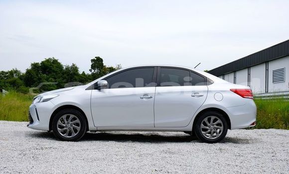 Buy Used Toyota Vios Silver Car in Bangkok in Bangkok Buy Used Toyota Vios Silver Car in Bangkok in Bangkok