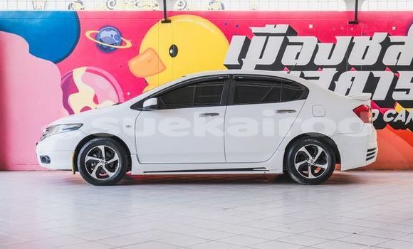 ซื้อ รถมือสอง Honda City ขาว รถยนต์ ใน %{เมือง} ใน กรุงเทพมหานคร ซื้อ รถมือสอง Honda City ขาว รถยนต์ ใน %{เมือง} ใน กรุงเทพมหานคร