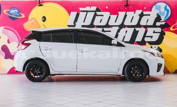ซื้อ รถมือสอง Toyota Yaris ขาว รถยนต์ ใน %{เมือง} ใน กรุงเทพมหานคร ซื้อ รถมือสอง Toyota Yaris ขาว รถยนต์ ใน %{เมือง} ใน กรุงเทพมหานคร