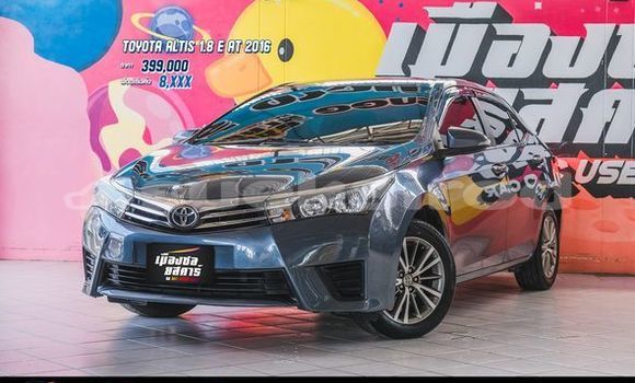 ซื้อ รถมือสอง Toyota Altis สีดำ รถยนต์ ใน %{เมือง} ใน กรุงเทพมหานคร