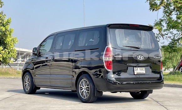 Buy Used Hyundai Grand Starex Black Car in Bangkok in Bangkok Buy Used Hyundai Grand Starex Black Car in Bangkok in Bangkok